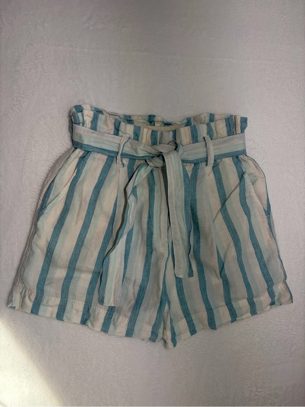 Faherty linen Striped Paperbag Waist Shorts with Tie Belt - Blue/White